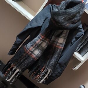 Plaid Scarf with Fringe